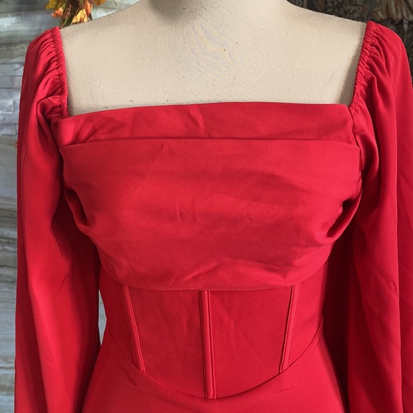 Princess Polly red cowl neck long sleeve dress. - Picture 3 of 10